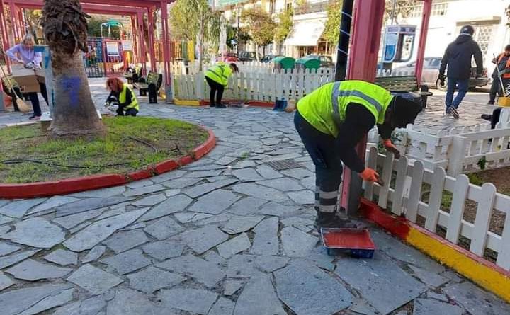 Επιχείρηση καθαρισμού και εξωραϊσμού στην πλατεία  Νεράιδας στην Παλαιά Κοκκινιά